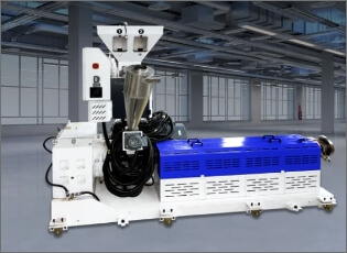 Plastic Extruder Machine